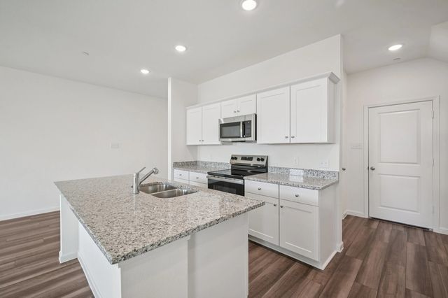 928 Penrose Drive, Cedar Hill, TX 75104