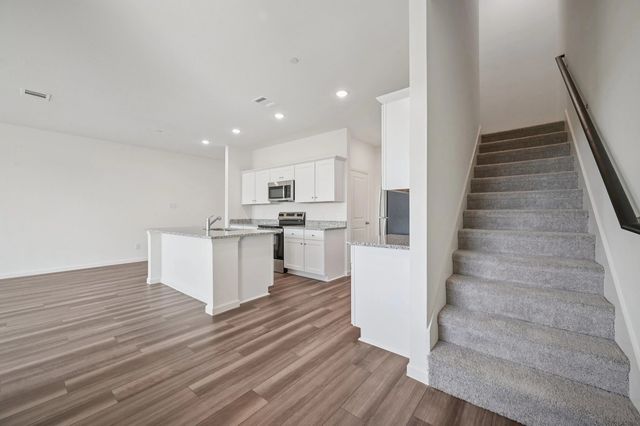 928 Penrose Drive, Cedar Hill, TX 75104