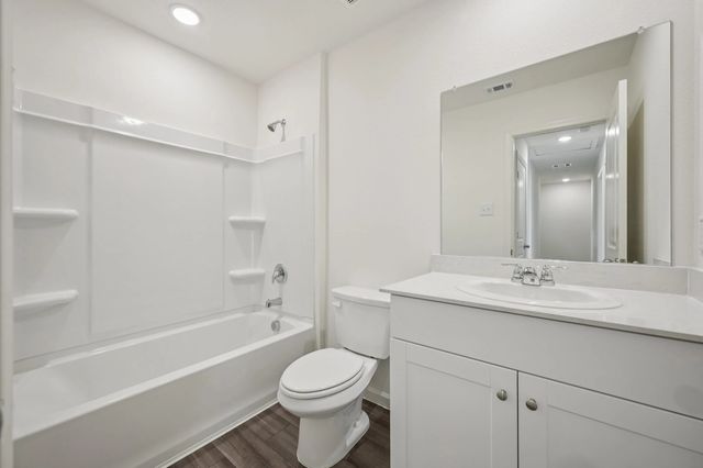 928 Penrose Drive, Cedar Hill, TX 75104