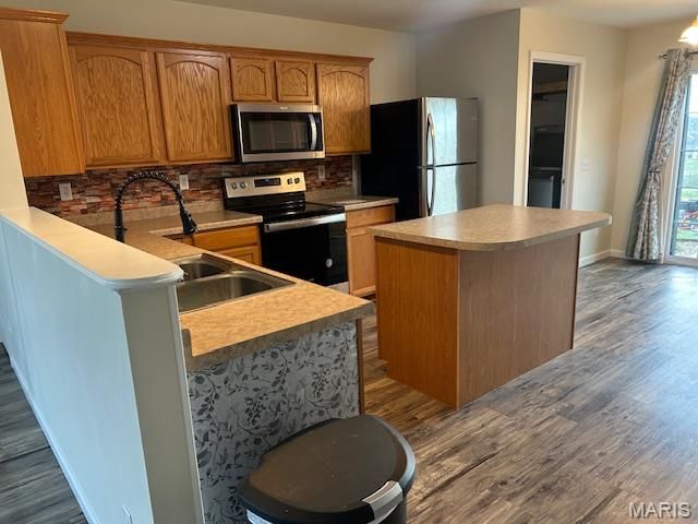 655 Highway Jj, Elsberry, MO 63343