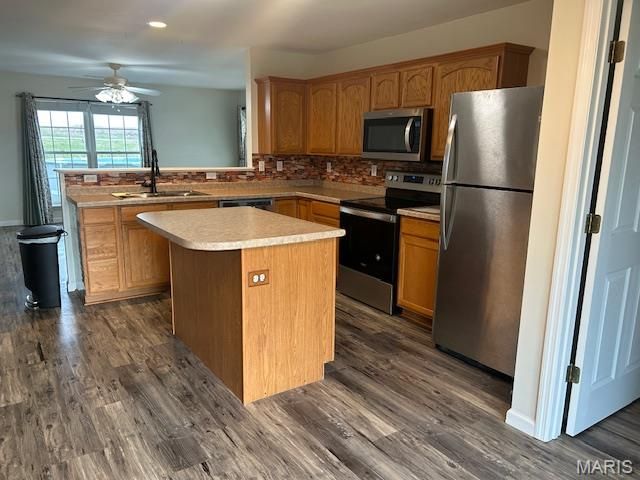 655 Highway Jj, Elsberry, MO 63343