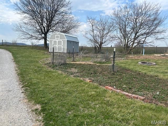 655 Highway Jj, Elsberry, MO 63343