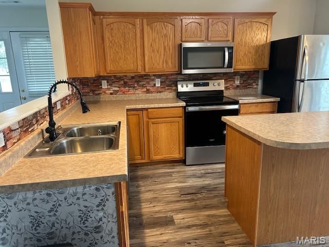 655 Highway Jj, Elsberry, MO 63343