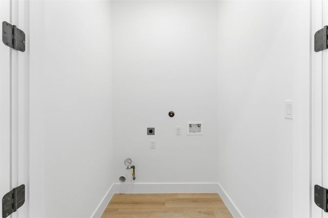 4015 Stassen Street A-B, Houston, TX 77051