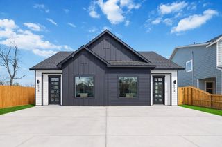 4015 Stassen Street A-B, Houston, TX 77051