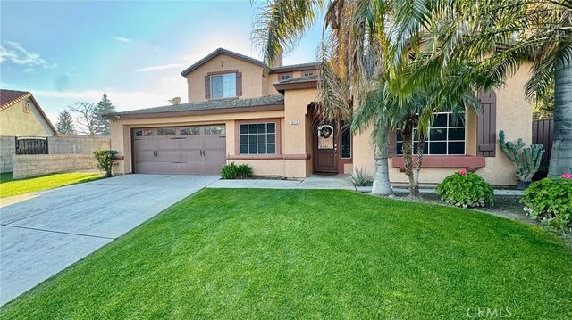 6115 Cloud Peak Court, Bakersfield, CA 93313