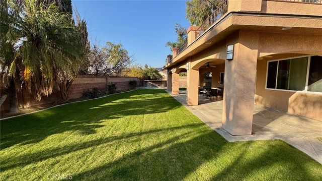 6115 Cloud Peak Court, Bakersfield, CA 93313