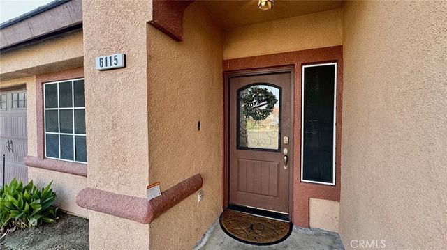 6115 Cloud Peak Court, Bakersfield, CA 93313