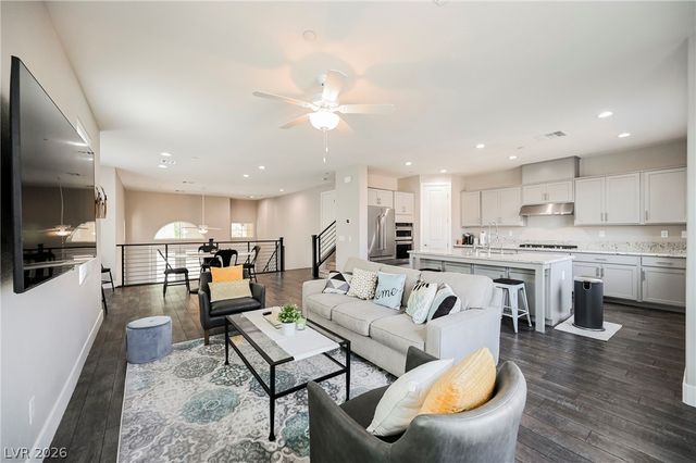 43 Via Di Vita, Henderson, NV 89011