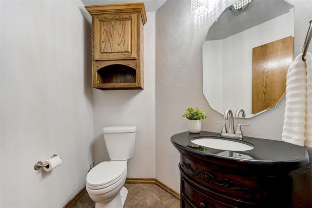 18808 Shilstone Way, Edmond, OK 73012