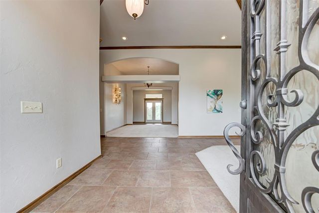 18808 Shilstone Way, Edmond, OK 73012