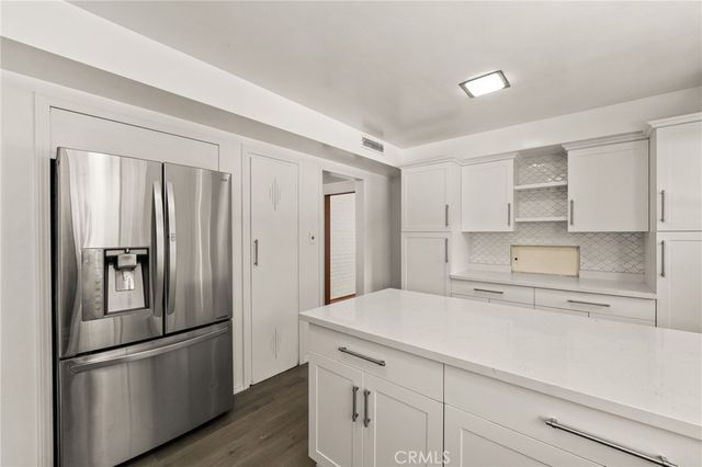 3024 Pine, Riverside, CA 92501