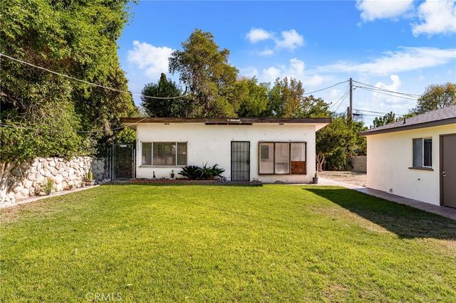 3024 Pine, Riverside, CA 92501