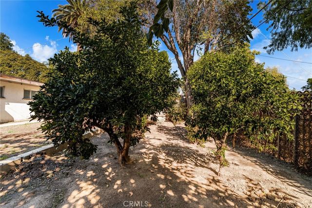 3024 Pine, Riverside, CA 92501