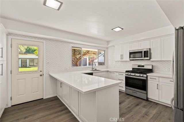 3024 Pine, Riverside, CA 92501