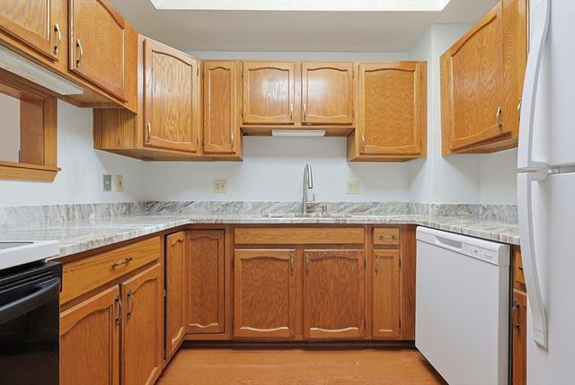 36 Nottingham Rd 36, Grafton, MA 01519