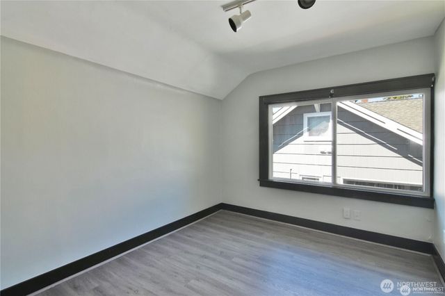 328 NE 52nd Street, Seattle, WA 98105