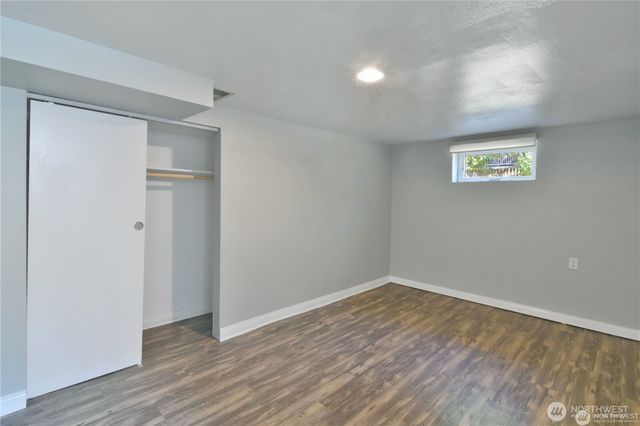 328 NE 52nd Street, Seattle, WA 98105