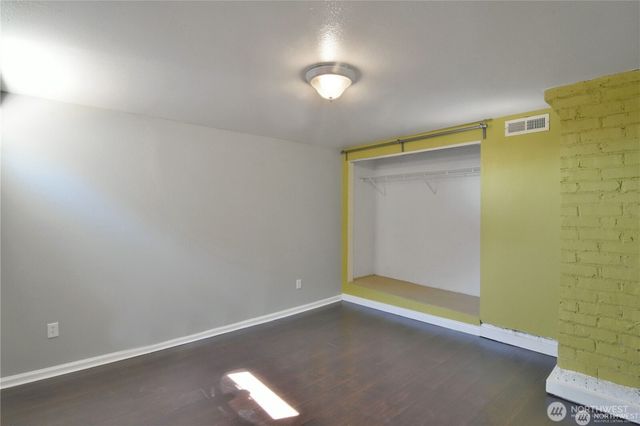 328 NE 52nd Street, Seattle, WA 98105