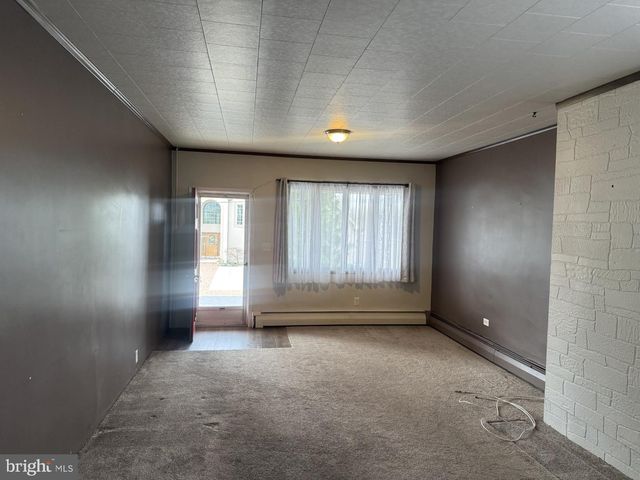 317 S NICE ST, Frackville, PA 17931