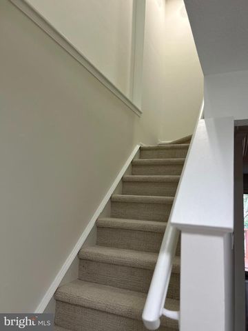 3 WOODLAND CT, Hamilton, NJ 08610