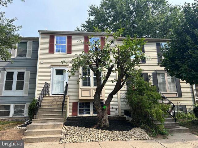 3 WOODLAND CT, Hamilton, NJ 08610