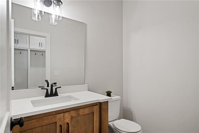 25010 W 142nd Street, Olathe, KS 66061