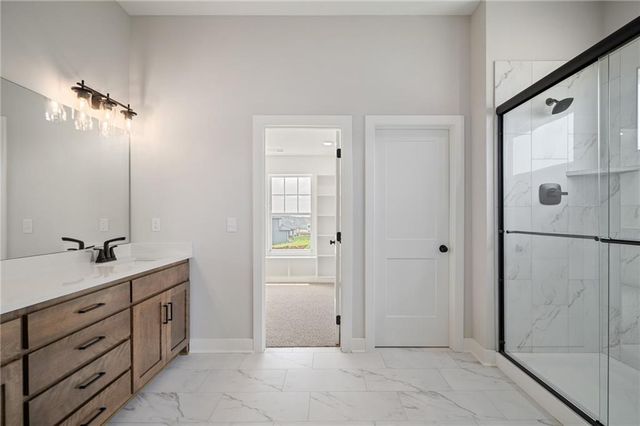 25010 W 142nd Street, Olathe, KS 66061