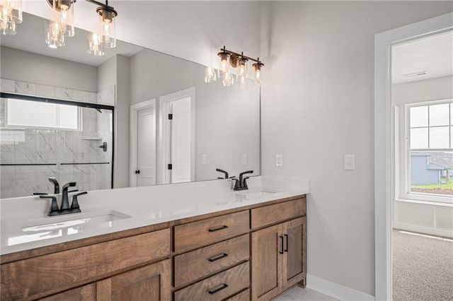 25010 W 142nd Street, Olathe, KS 66061