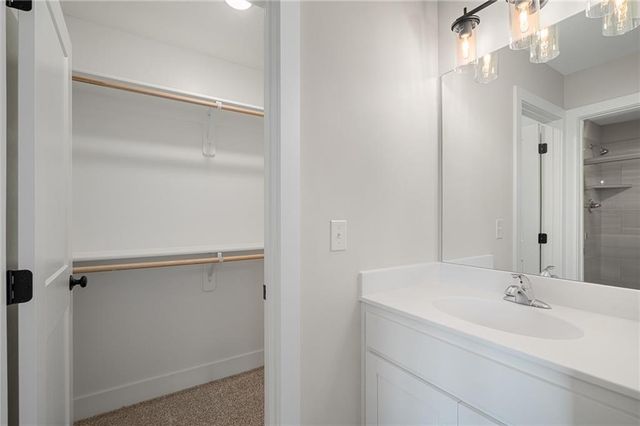 25010 W 142nd Street, Olathe, KS 66061