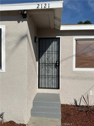 2121 E Piru, Compton, CA 90222