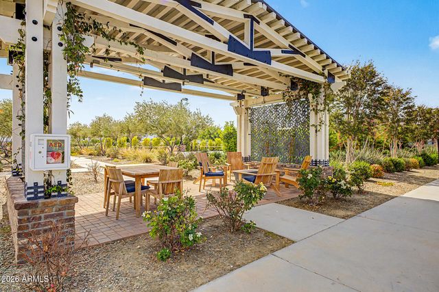 11300 N CASA DEGA Drive 1002, Surprise, AZ 85388