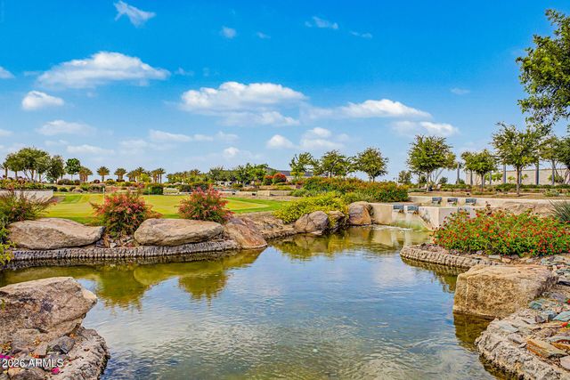 11300 N CASA DEGA Drive 1002, Surprise, AZ 85388