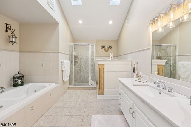 761 Valley Rd, Wayne Twp., NJ 07470