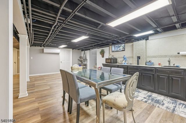 761 Valley Rd, Wayne Twp., NJ 07470