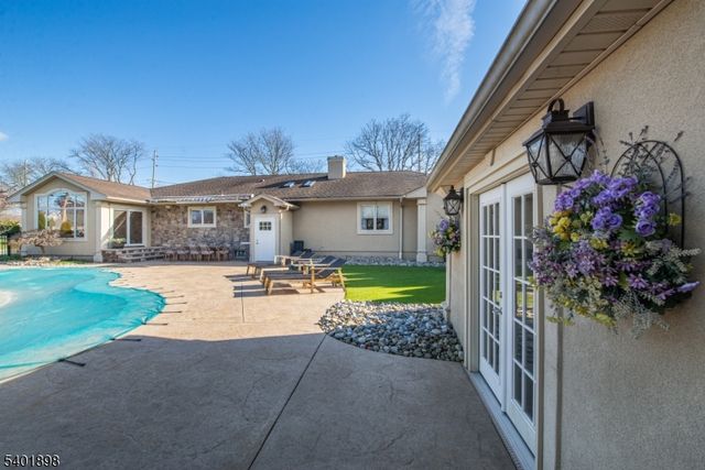 761 Valley Rd, Wayne Twp., NJ 07470