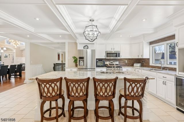 761 Valley Rd, Wayne Twp., NJ 07470