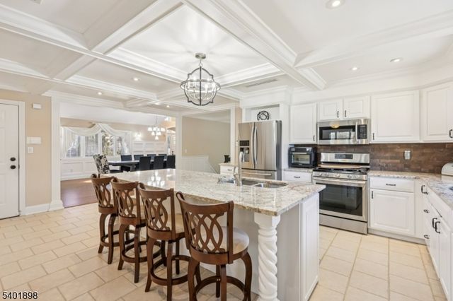 761 Valley Rd, Wayne Twp., NJ 07470