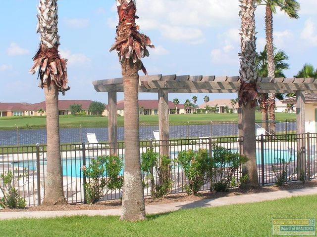 9 Doral Dr., Laguna Vista, TX 78578