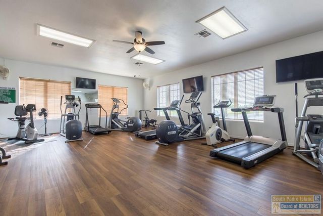 9 Doral Dr., Laguna Vista, TX 78578