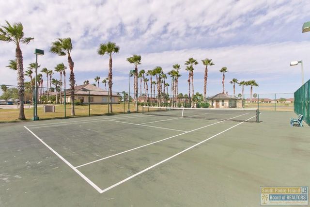 9 Doral Dr., Laguna Vista, TX 78578