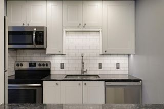 35 Nathan Lane N 0203, Plymouth, MN 55441