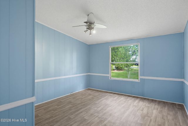 420 S Dyson Street, Holly Ridge, NC 28445