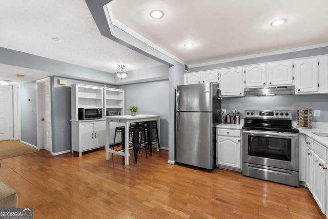 524 Mcgill Place NE 524, Atlanta, GA 30312