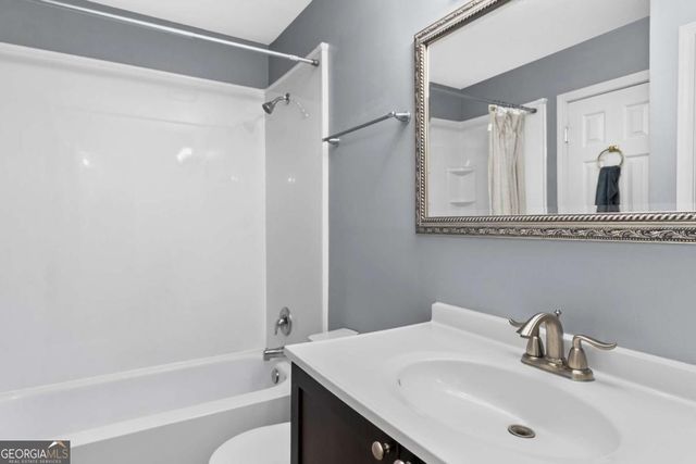 524 Mcgill Place NE 524, Atlanta, GA 30312