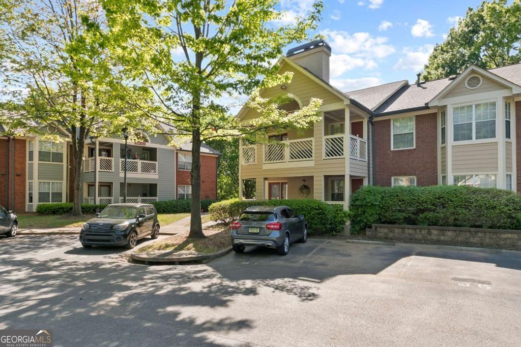 524 Mcgill Place NE 524, Atlanta, GA 30312