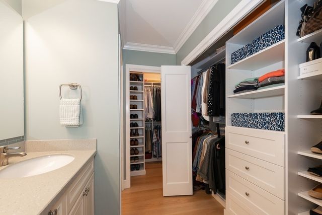 51 Constellation Wharf 51, Boston, MA 02129