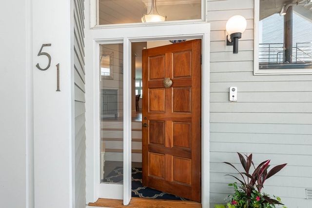 51 Constellation Wharf 51, Boston, MA 02129