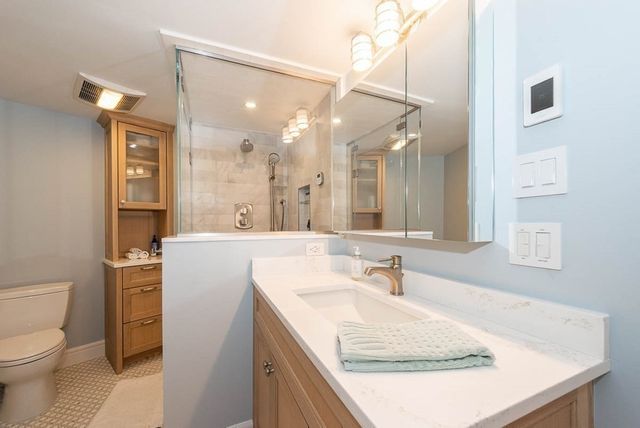 51 Constellation Wharf 51, Boston, MA 02129