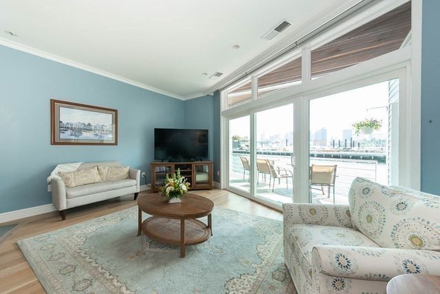 51 Constellation Wharf 51, Boston, MA 02129